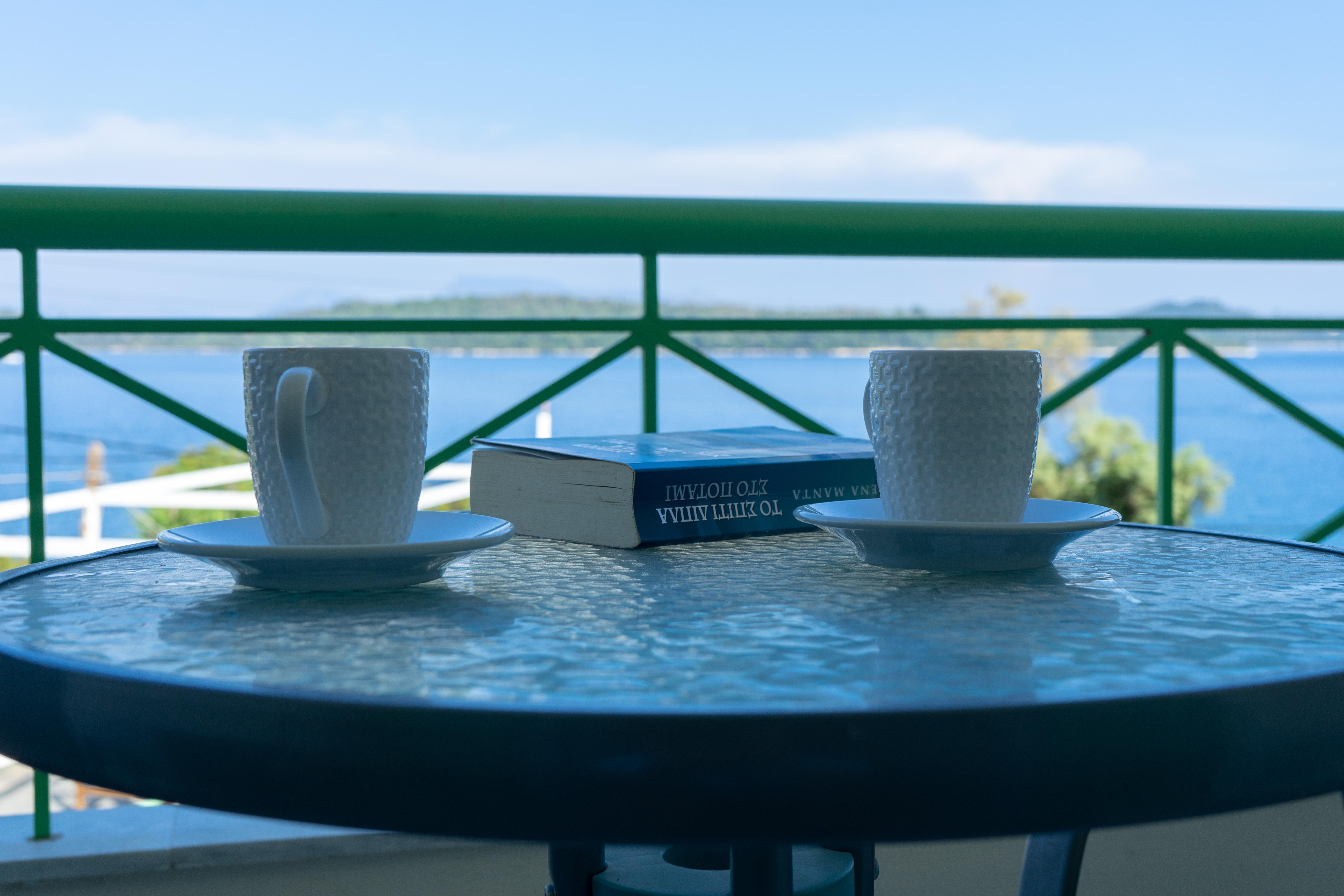 Tropicana Inn Nydri  Luaran gambar